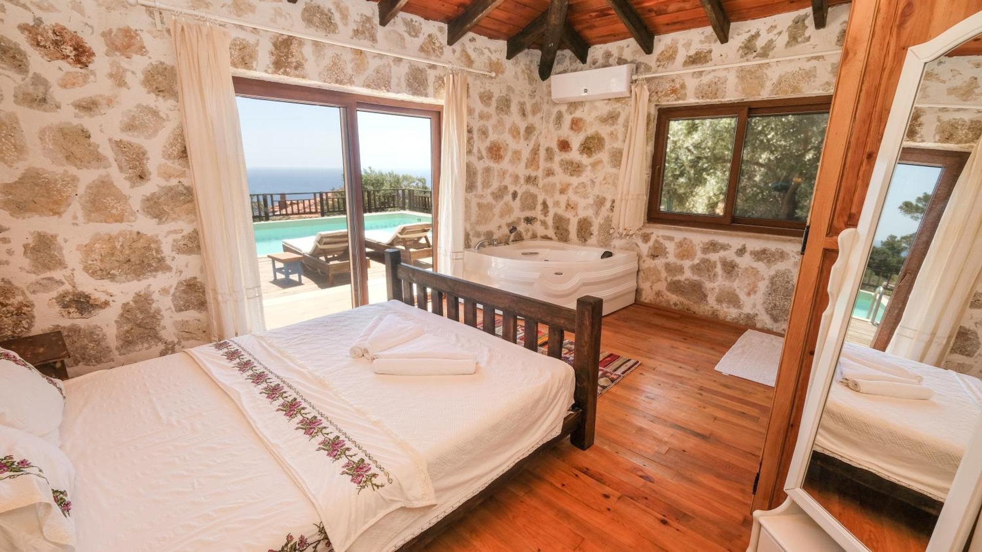 帕塔拉Likya House - Deniz Ve Doga Manzarali, Havuzlu别墅 外观 照片