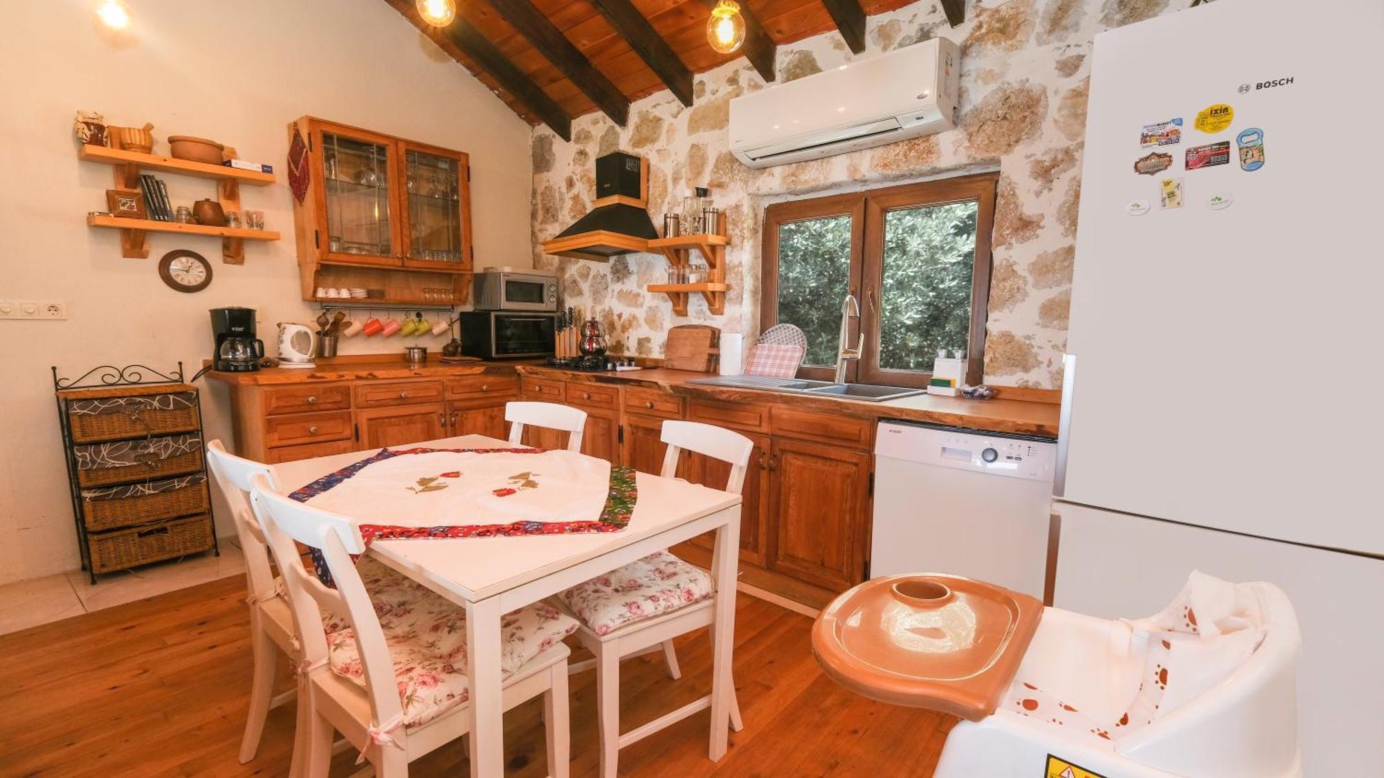 帕塔拉Likya House - Deniz Ve Doga Manzarali, Havuzlu别墅 外观 照片